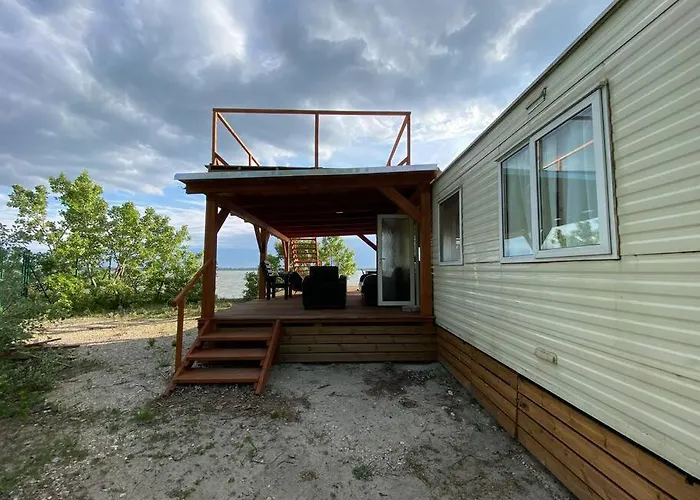 Retro House In Nature בית נופש *