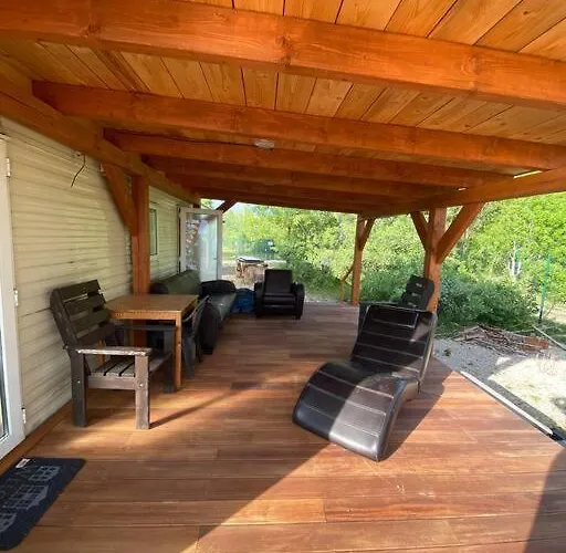 Retro House In Nature בית נופש